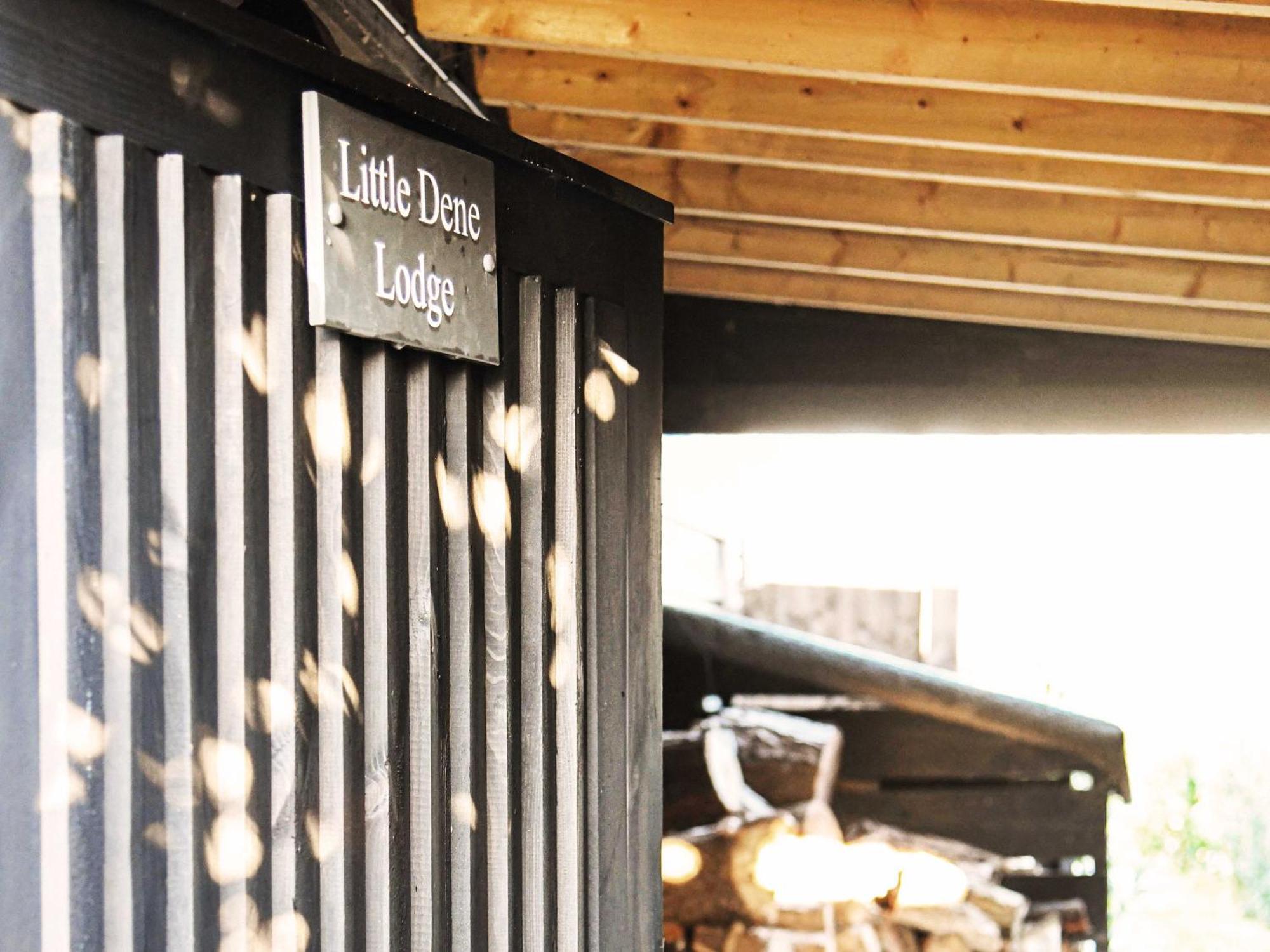 Little Dene Lodge Pakenham Eksteriør bilde